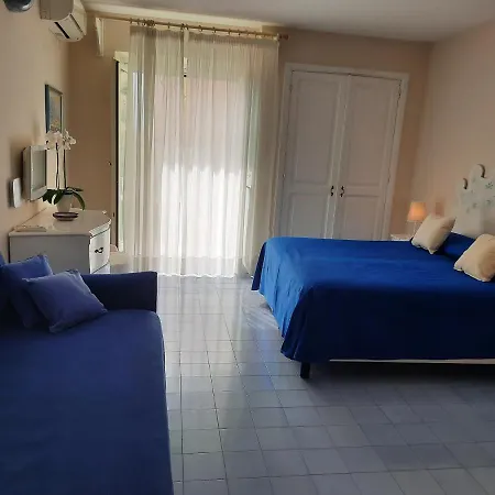 מלון La Tartana 3*