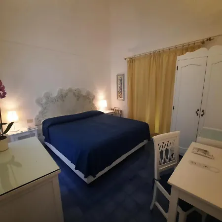 מלון La Tartana 3*