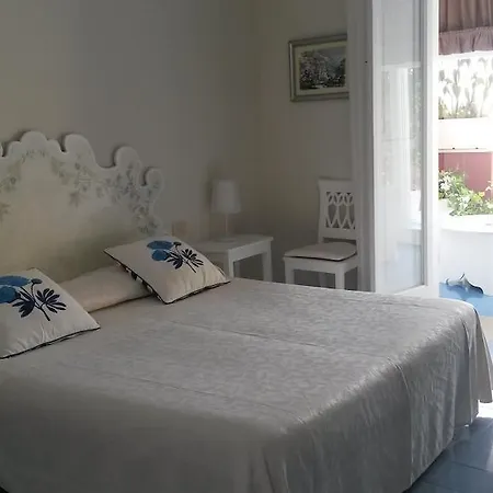 La Tartana 3*