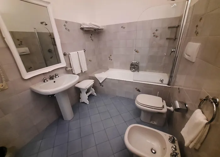 La Tartana Готель 3*