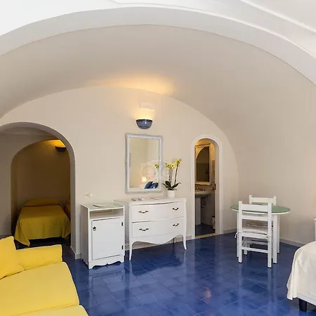 La Tartana 3*