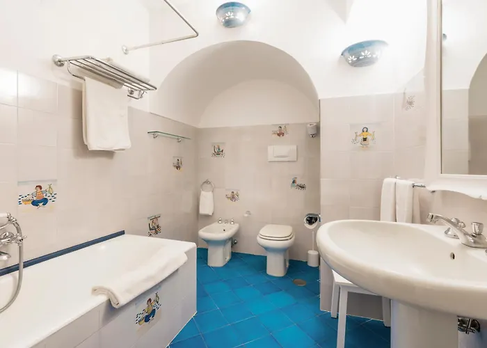 La Tartana 3* Positano